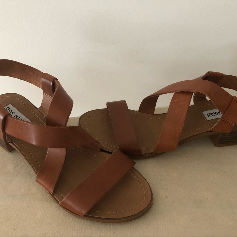 Steve Madden strappy sandals